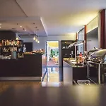 Citycentre, Sure Collection By Western 3* Ratisbona